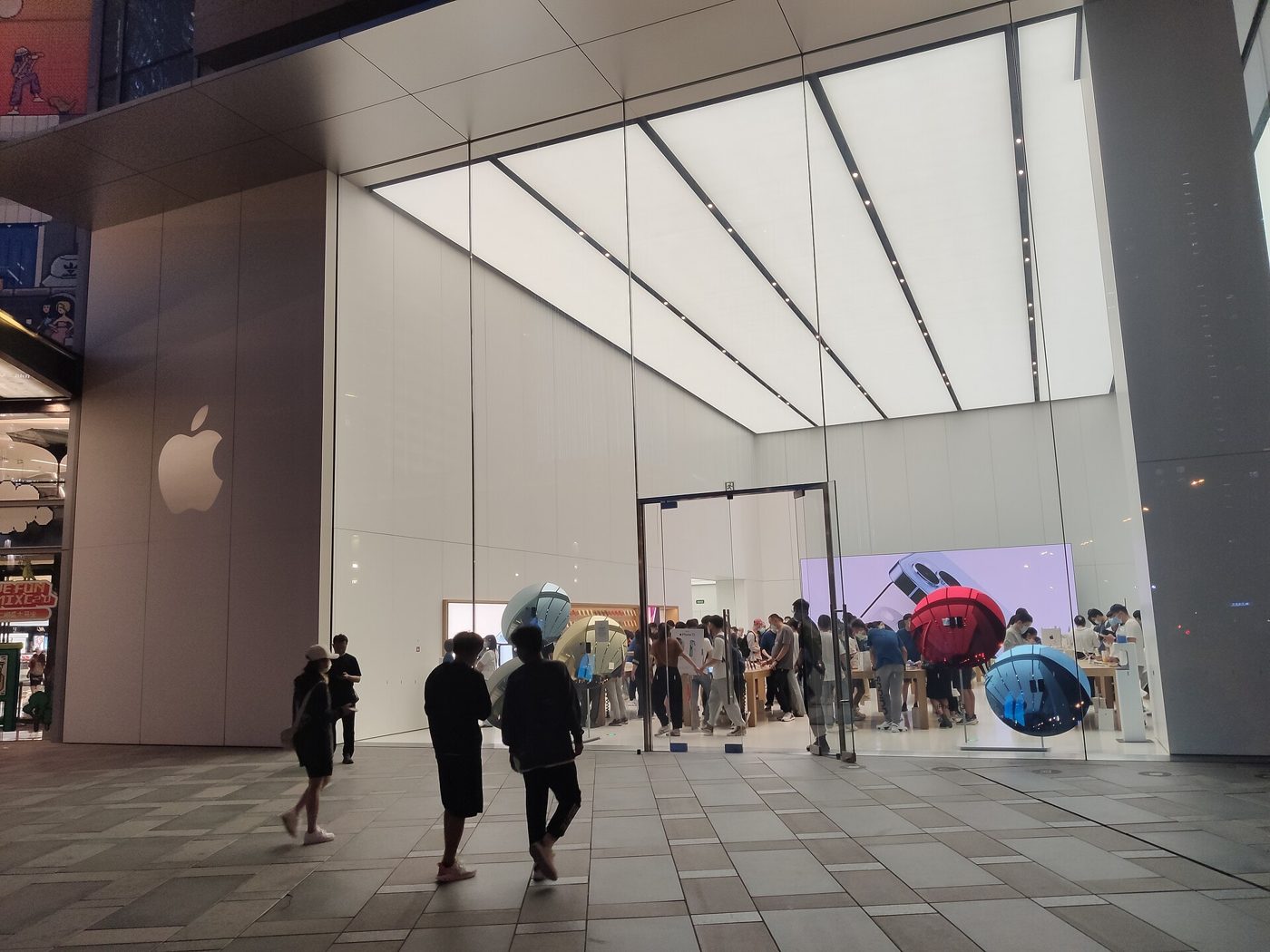 Exterior of an Apple Store in Qingdao, China
